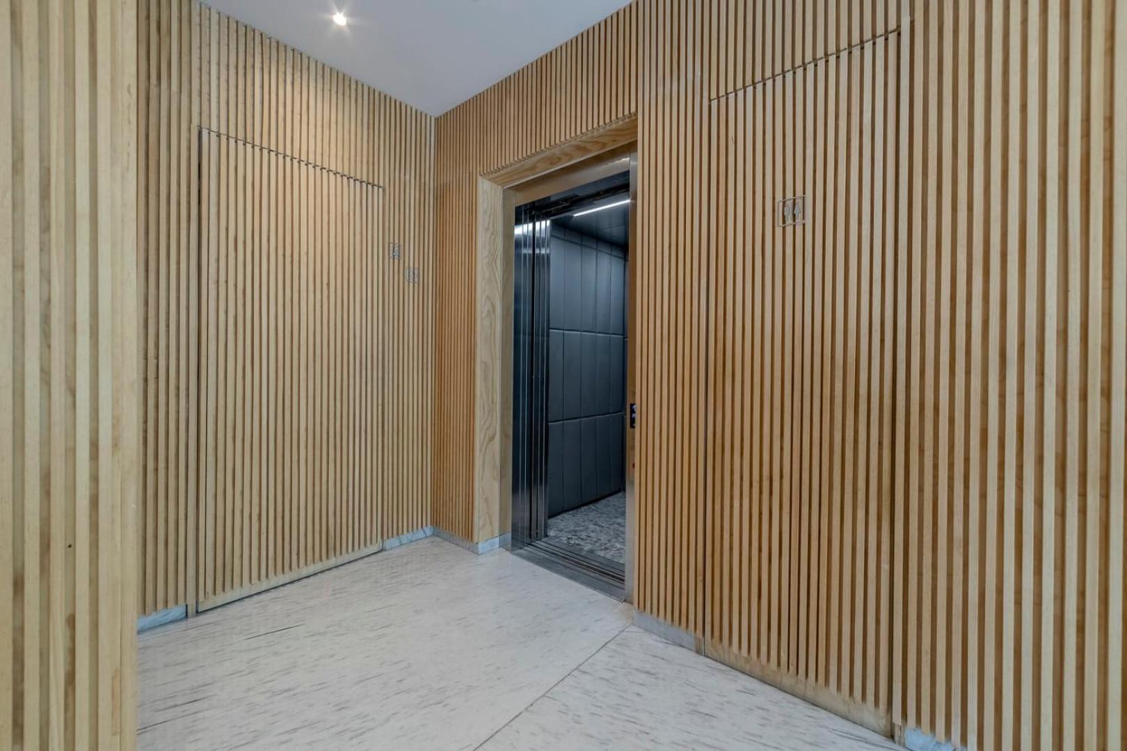 New Loft In Front Of The Cibeles Roundabout Appartement